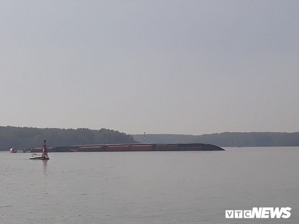 5e1d79406d658b3bd274 5