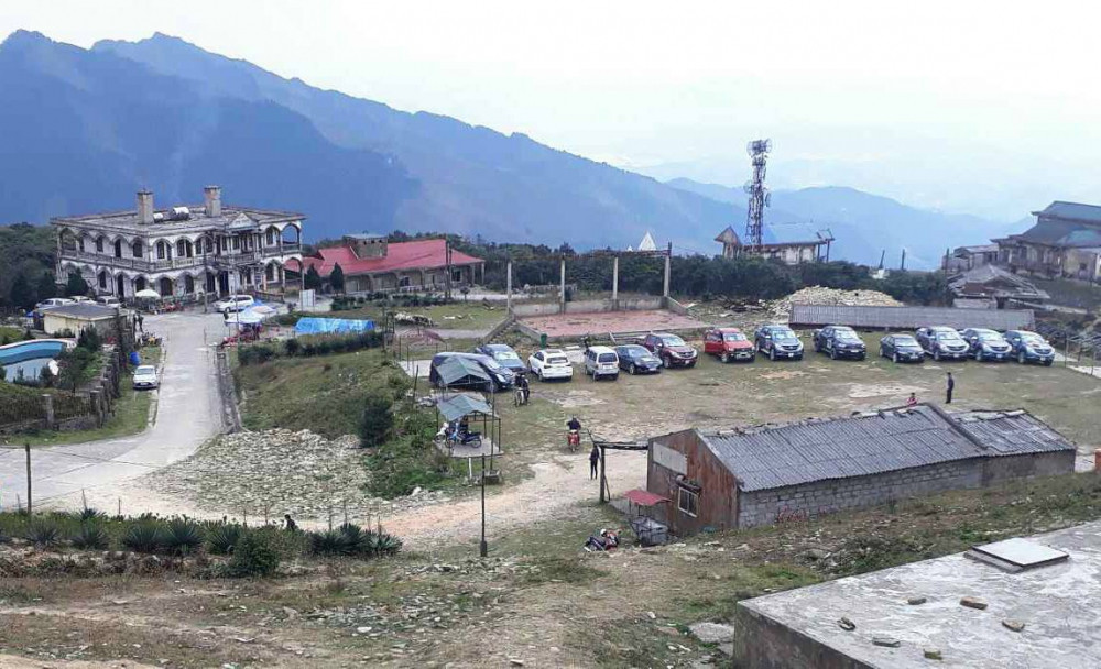 ha tang du lich mau son