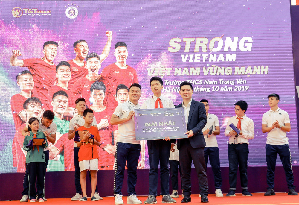 Strong VN-Nam Trung Yen7 3