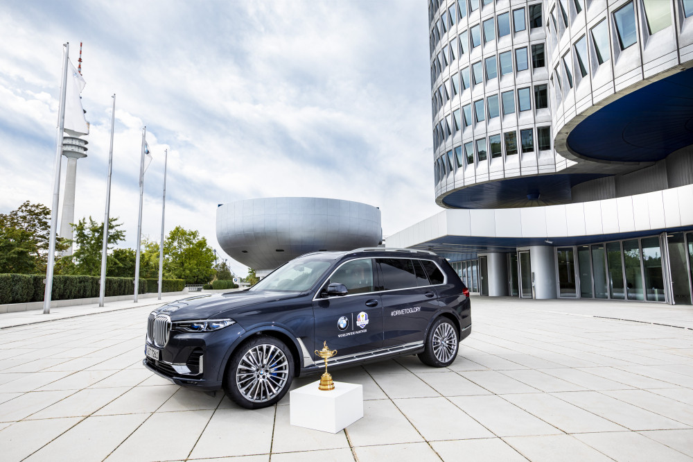 P90368274_highRes_bmw-worldwide-partne 4