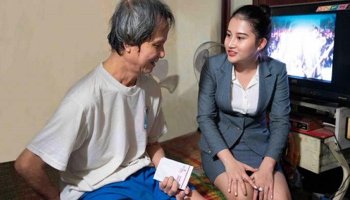 Vien tham my Diva tham hoi va tang qua cho gia dinh co hoan canh dac biet tai Dong Nai hinh anh 5