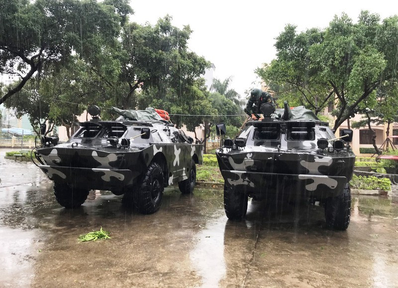 xe-boc-thep-chong-bao_mpld 4