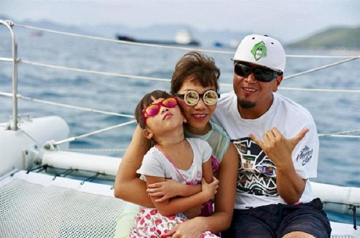 10-00-17_trn_thu_h_v_chong_con 5