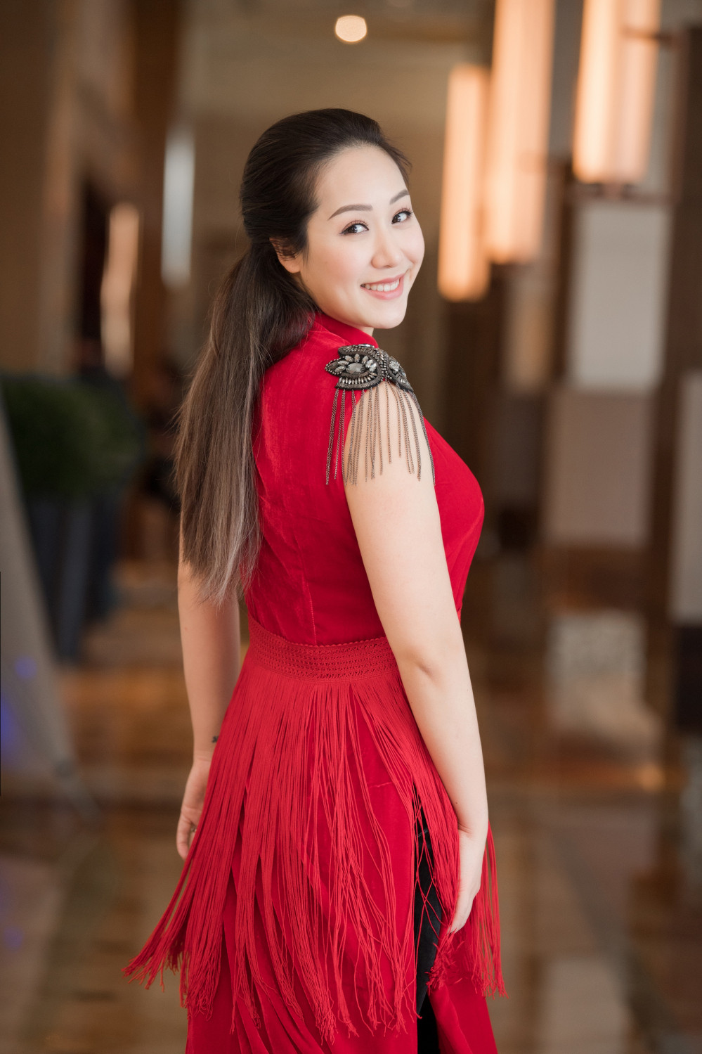 Ngo Phuong Lan (6) 5