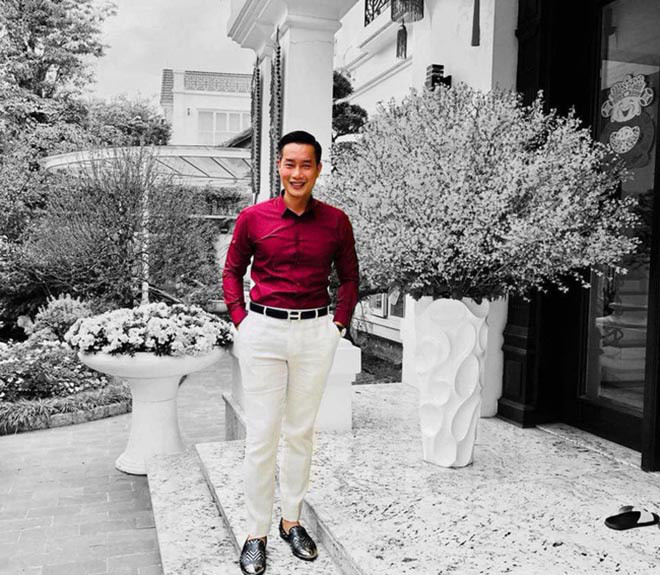 Cuộc sống giàu có, thích nịnh vợ của người đàn ông quyền lực VTV6 - Ảnh 4.