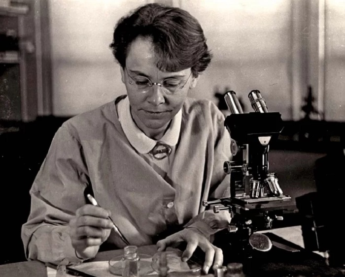 nha-khoa-hoc-nu-nobel-y-sinh