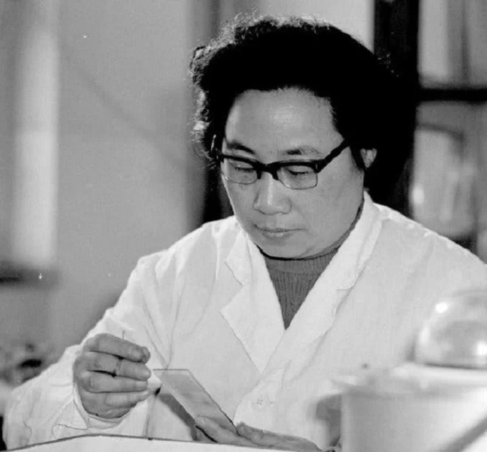 nha-khoa-hoc-nu-nobel-y-sinh 5