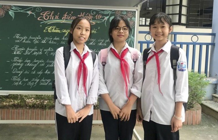 tuyen-duong-ba-hoc-sinh-nhat-duoc-50-trieu-dong-tra-lai-nguoi-danh-roi