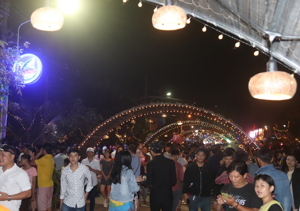 hang-chuc-ngan-nguoi-08 8