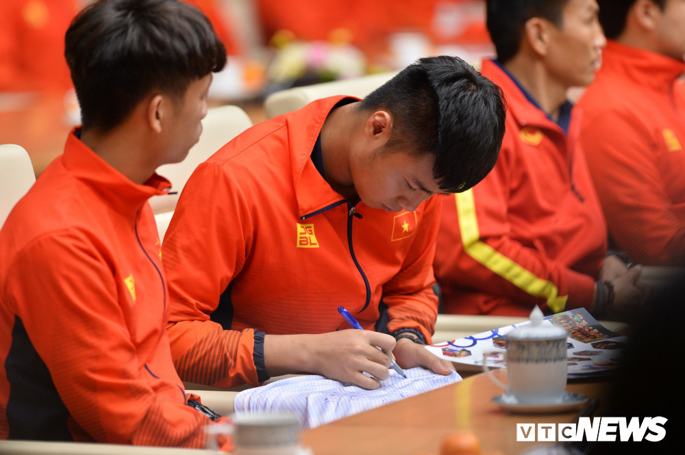 79538432_2193342350973675_7008593909253144576_n 57