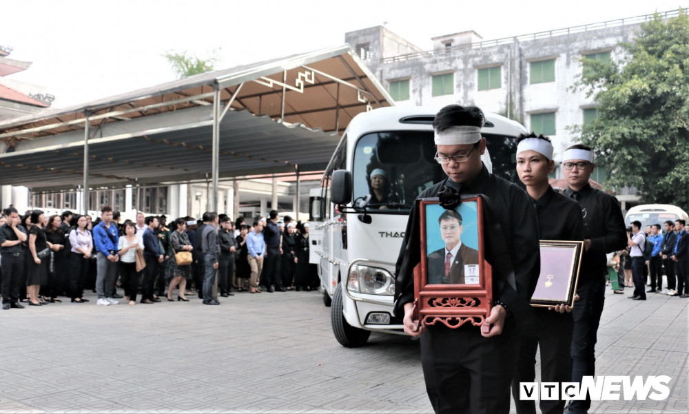 4efea5ffdfd4398a60c5