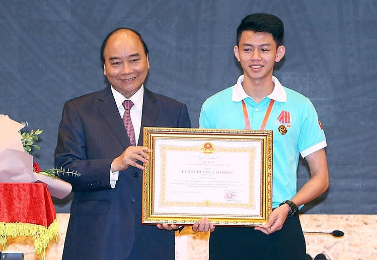 anh-20-1743-1573962498-7072-1573962661