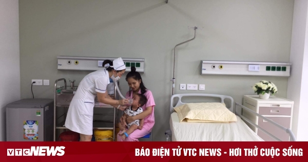 Chuyên gia hướng dẫn cách phòng tránh bội nhiễm vi khuẩn sau mắc Adenovirus