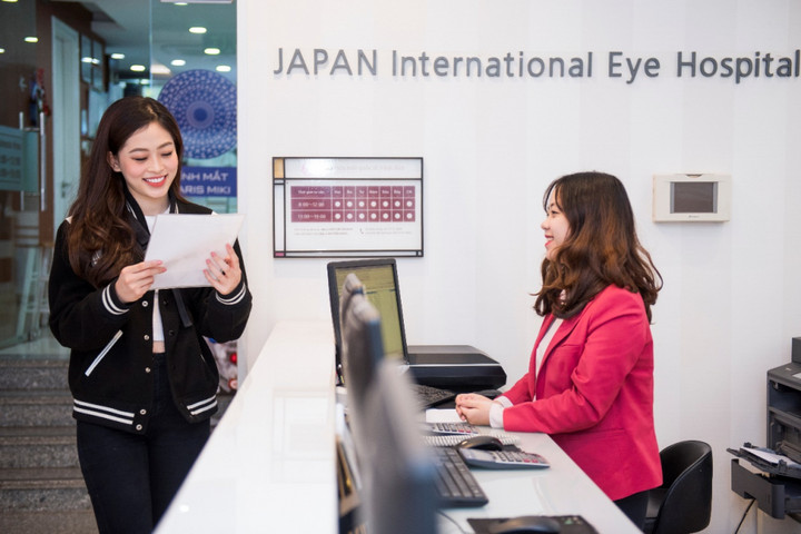 Bệnh viện mắt quốc tế Nhật Bản đi đầu trong điều trị cận thị nặng - 1