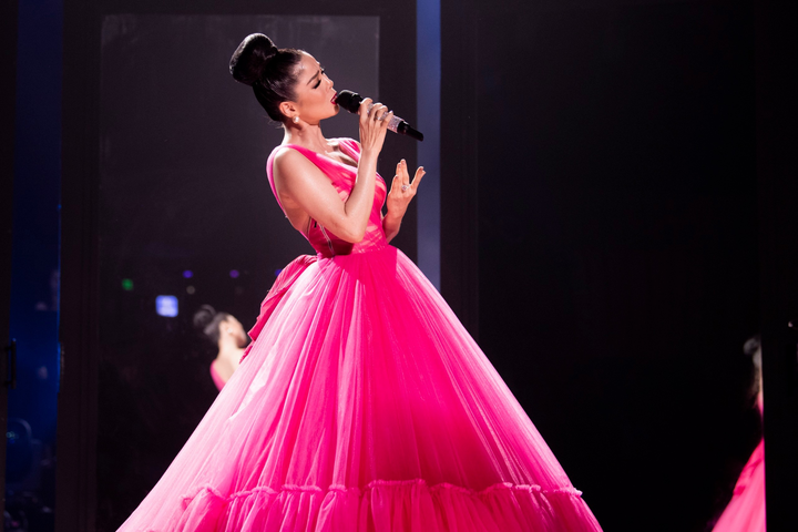 Lệ Quyên tiết lộ lý do nhất quyết giấu kín mẹ ruột 80 tuổi - 2