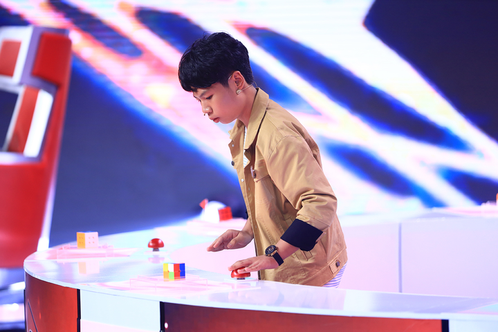 Siêu trí tuệ tập 9: Nghẹt thở với màn đối đầu của ‘thần đồng Sử học’ Phước Vinh với cậu bé Tuấn Minh - 4