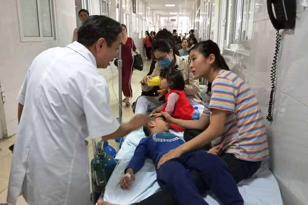 Gần 60 học sinh mầm non ở Thanh Hóa nhập viện sau bữa ăn - 1