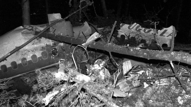 Máy bay rơi từ độ cao 10.000 m, nữ tiếp viên thoát chết thần kỳ - 3