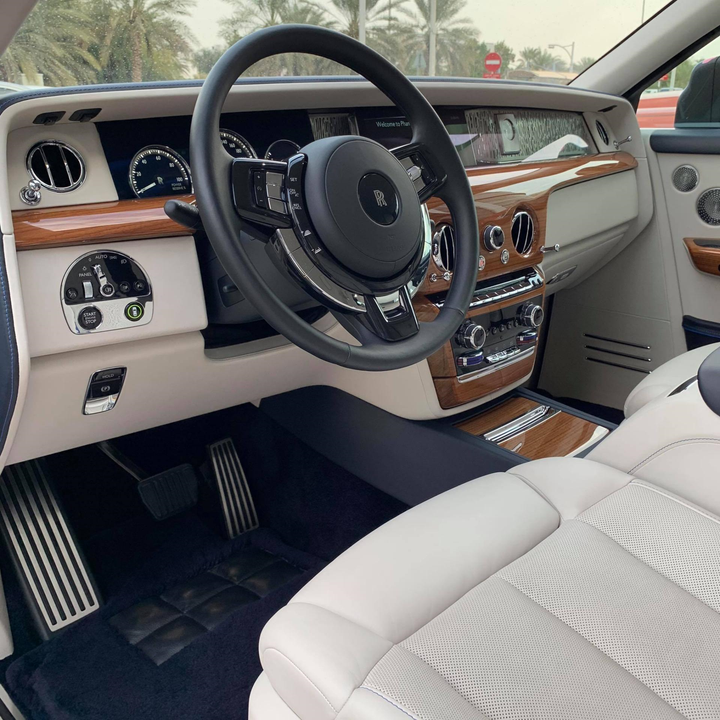  Đại gia Trung Đông độ Rolls-Royce Phantom VIII với phong cách độc đáo - 4