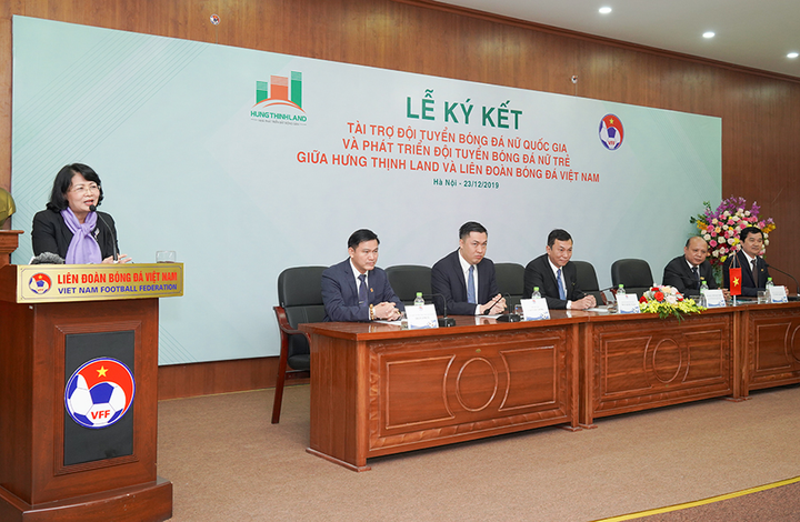 Hưng Thịnh Land tài trợ 100 tỷ đồng cho Đội tuyển bóng đá nữ Quốc gia và Phát triển Đội tuyển nữ trẻ hướng đến World Cup - 4