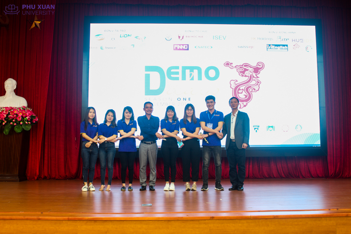 Chỉ kêu gọi 100 triệu đồng, sinh viên ĐH Phú Xuân nhận được 250 triệu đồng cho kênh phân phối đặc sản Huế - 1
