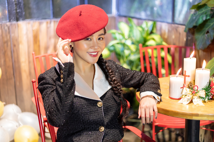 Văn Mai Hương hài hước tiết lộ lý do bắt chước hình tượng ‘Người tình mùa đông’ của Như Quỳnh - 1