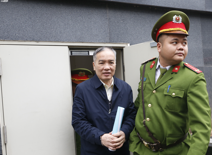 Hai cựu bộ trưởng nói những lời cay đắng cuối cùng tại Toà - 3