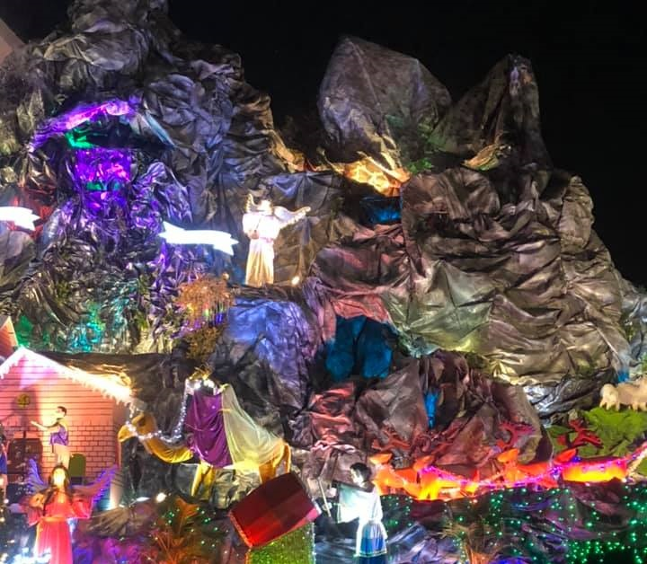 Ảnh: Nhà thờ ở TP.HCM trang hoàng lộng lẫy đón Giáng sinh - 10