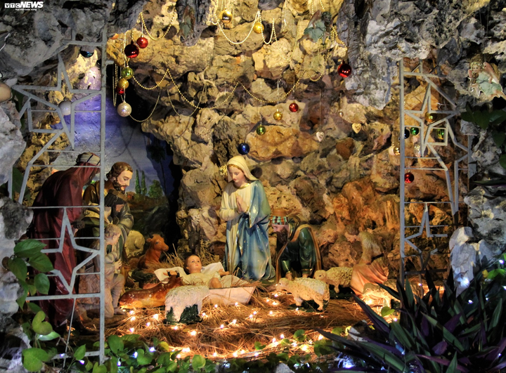 Nhà thờ Lớn Hà Nội lung linh huyền ảo trong đêm Giáng sinh - 5