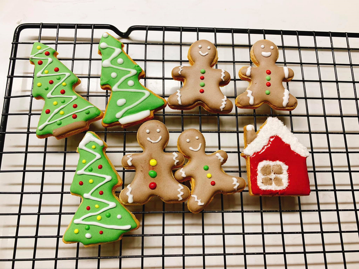 Mừng mùa lễ hội năm 2019: Lung linh những mẫu nhà bánh gừng Giáng sinh tuyệt đẹp - 10