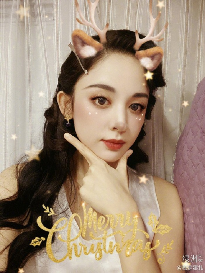 Lâm Tâm Như, Lý Hiện và loạt sao Hoa ngữ hào hứng chúc mừng Giáng Sinh - 5