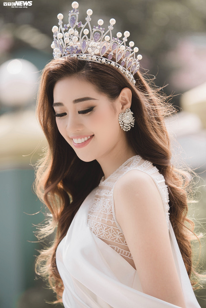 Khánh Vân: ‘Từng nghĩ trở thành Hoa hậu là đổi đời nhưng bây giờ thì không’ - 3