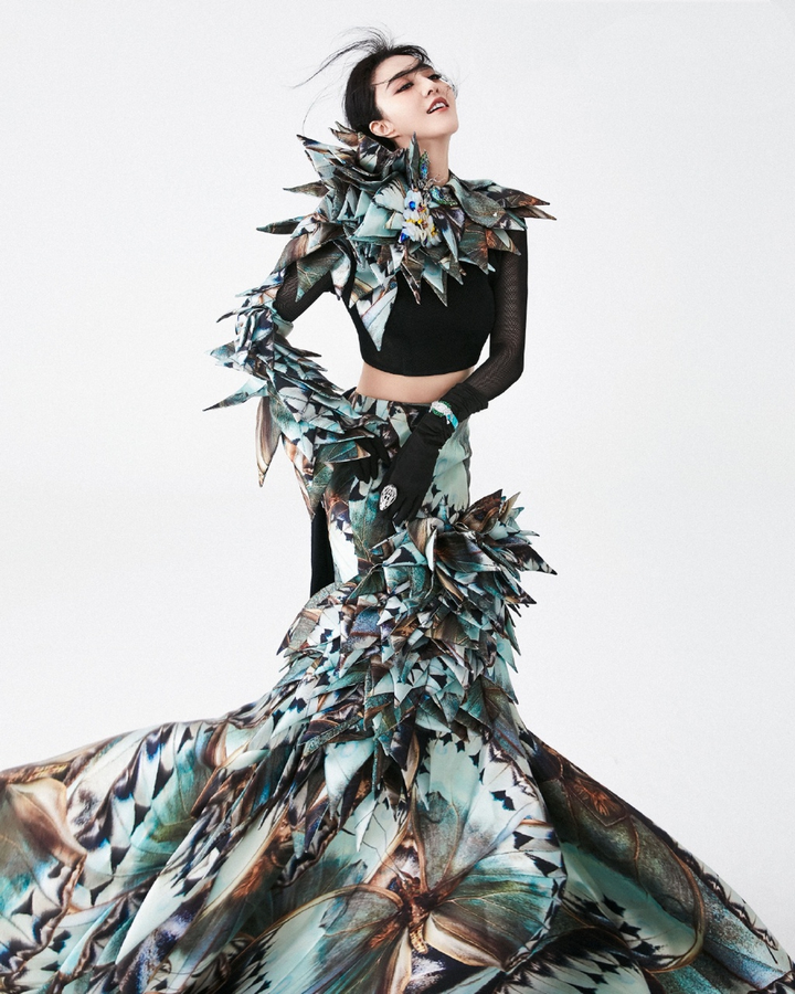 Phạm Băng Băng xuất hiện đầy thần thái trên bìa tạp chí Việt Nam - 6