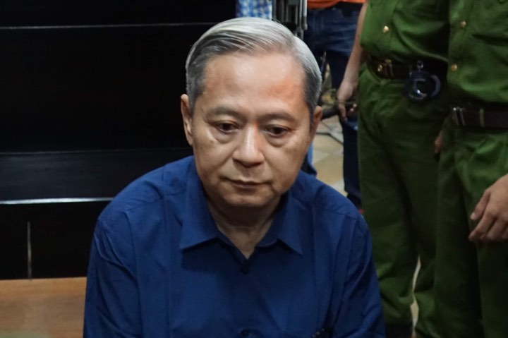 Bị cáo Nguyễn Hữu Tín: 'Tôi biết tôi sai rồi' - 1