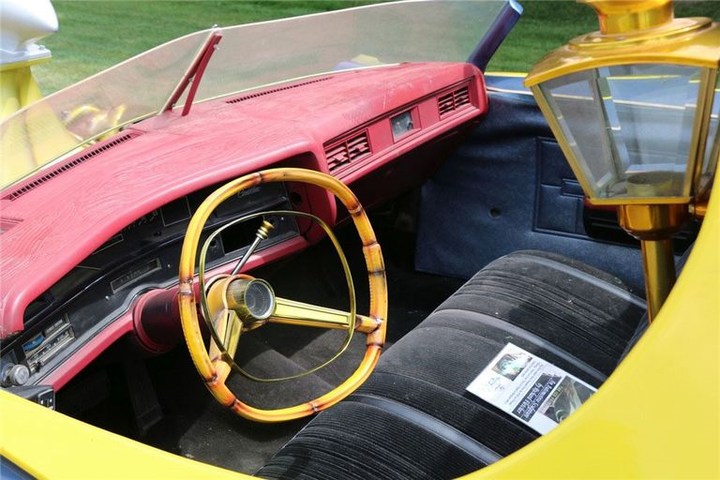 Cadillac 1972 'độ' thành xe tang 6 bánh kỳ dị - 3