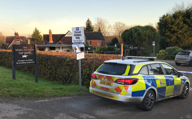 Cảnh sát Anh 'bạo chi' mua xe đắt đỏ nhưng không truy đuổi nổi tội phạm - 1