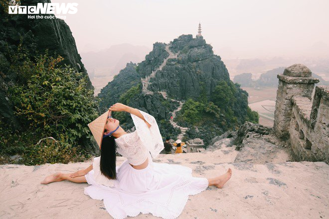 Những mùa hoa đặc biệt giữa trời đông, bạn trẻ nô nức check in ở đất cố đô - 3