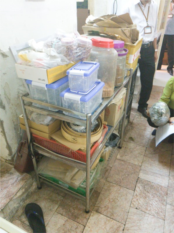 Phát hiện súng và chất gây nghiện trong cơ sở thẩm mỹ ở TP.HCM - 1