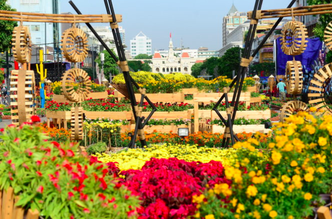 Đường hoa Nguyễn Huệ năm 2020 có gì đặc biệt? - 1