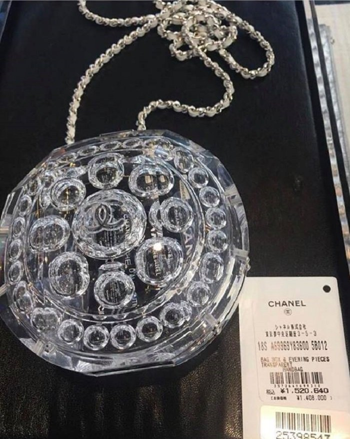 Mai Phương Thúy và 2 món đồ hiệu đắt đỏ mua xong chỉ để ngắm - 2