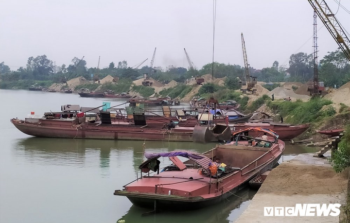 Kết quả phân tích mẫu nước sông Lam sau khi xuất hiện vệt dầu loang - 3