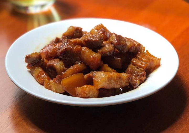 Cả tháng mới dám mua thịt cho con ăn mà chồng mắng 'ăn hoang phá hoại' - 1