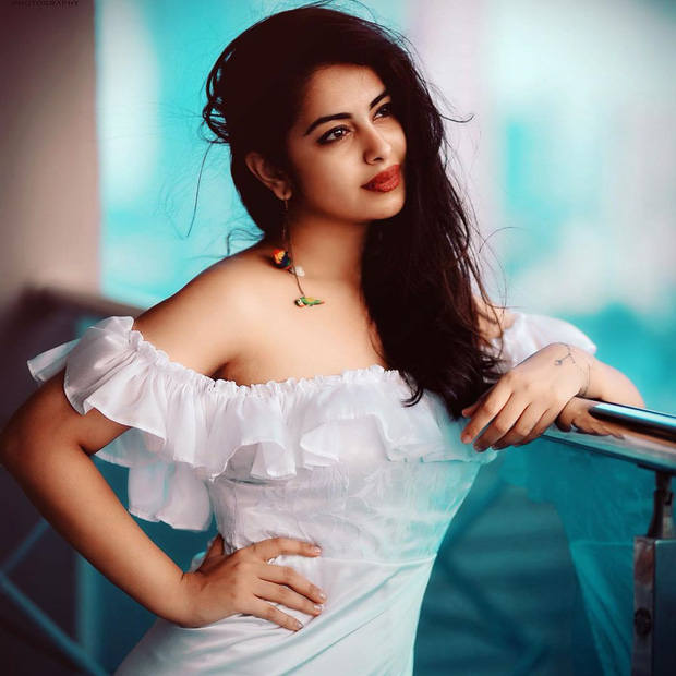 Anadi của 'Cô dâu 8 tuổi' lột xác thành thiếu nữ xinh đẹp, quyến rũ - 2