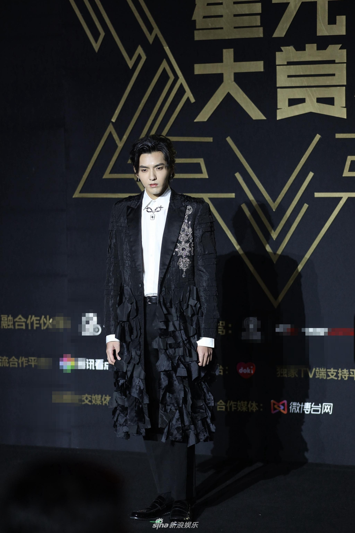 Cùng dự sự kiện, Dương Mịch - Triệu Lệ Dĩnh - Địch Lệ Nhiệt Ba và loạt mỹ nhân đọ sắc một chín một mười - 12