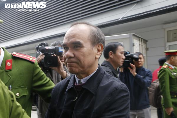 Cựu Chủ tịch MobiFone Lê Nam Trà nhận mức án 23 năm tù - 2