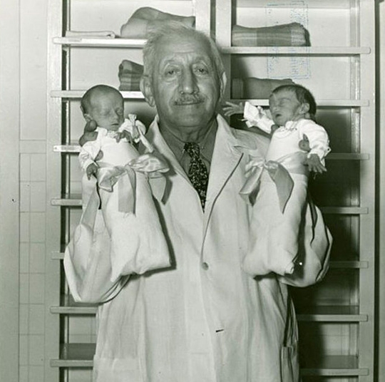 Bệnh viện từ chối, người đàn ông nhận nuôi hàng nghìn trẻ sinh non thế kỷ 20 - 2