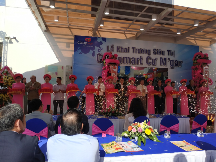 Saigon Co.op đưa vào hoạt động thêm 2 siêu thị tại TP.HCM và Đắk Lắk - 5