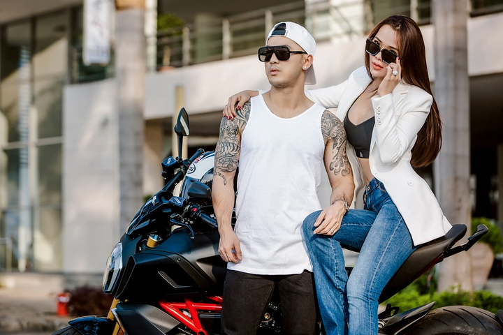 Ưng Hoàng Phúc: ‘Tôi đào hoa nhưng không lăng nhăng’ - 2