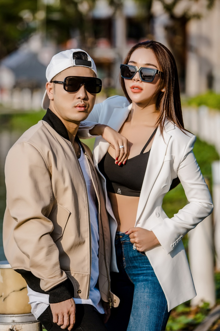 Ưng Hoàng Phúc: ‘Tôi đào hoa nhưng không lăng nhăng’ - 1