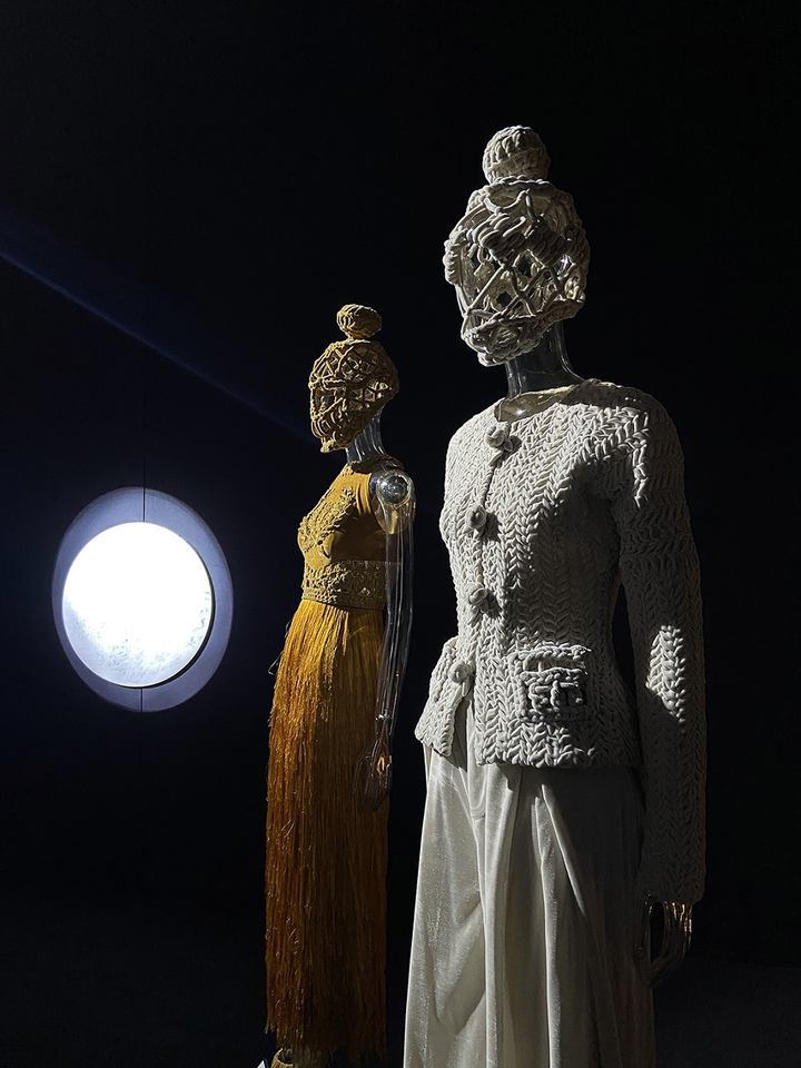 Ngạc nhiên với không gian nghệ thuật trong triển lãm tầm quốc tế của Công Trí - 17